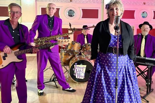 Jump Jive & Wail